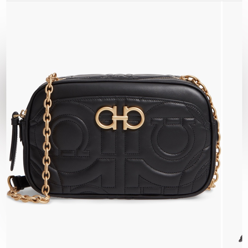 FERRAGAMO Salvatore Ferragamo
City Quilted Gancio Leather Camera
Bag